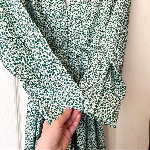 NWT Significant Other Australia Elegant, silky, pretty green print midi Dress - Picture 4 of 10